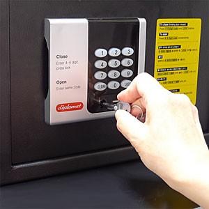 diplomat ディプロマット 貴重品保管庫 ホテルセーフ 緊急解錠付