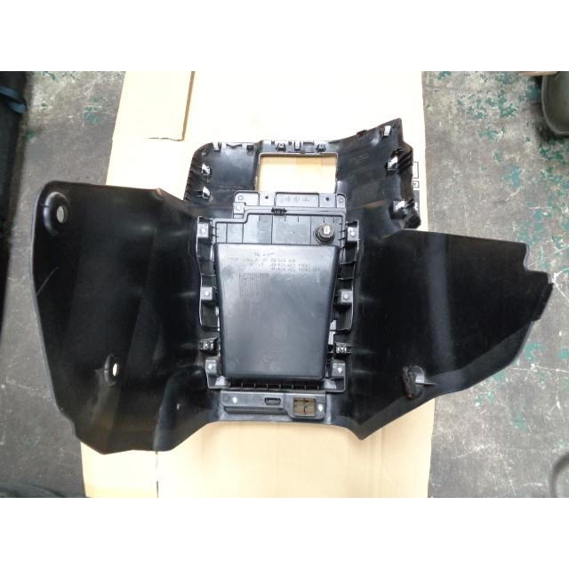 ステップ ワゴン ステップワゴンスパーダRK5 純正 センター