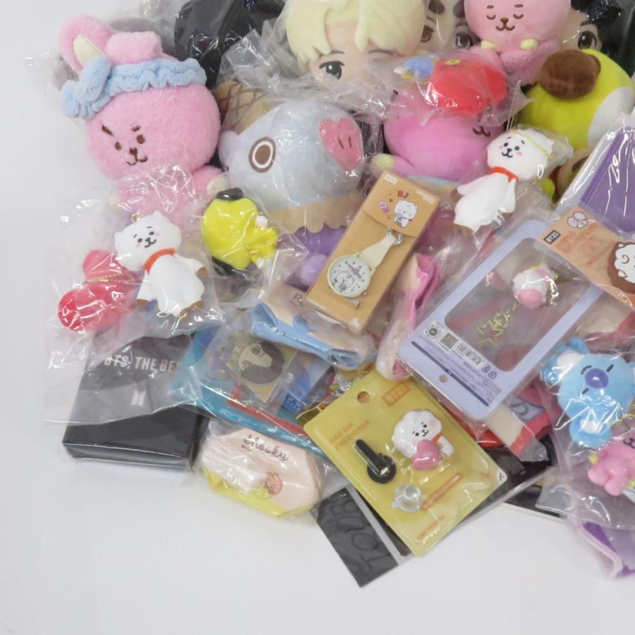 【新品未開封多数あり】BTS BT21 TinyTAN グッズ まとめ売り BTS BT21 Tiny TAN グッズ まとめ ぬいぐるみ・キーリング・ポーチ