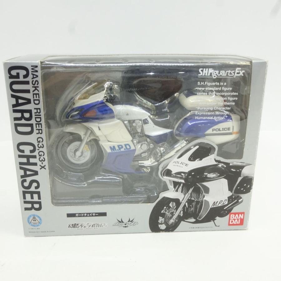 中古 フィギュアーツ ガードチェイサー BANDAI S.H.フィギュアーツEX 仮面ライダーアギト ガードチェイサー