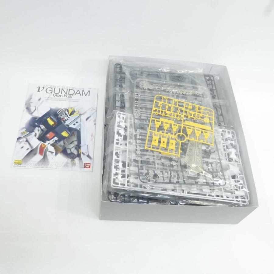 未組立】MG 1/100 機動戦士ガンダム 逆襲のシャア RX-93 νガンダム Ver