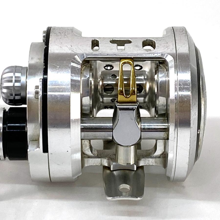 Megabass メガバス ito MONOBLOCK モノブロック 100XR 右ハンドル