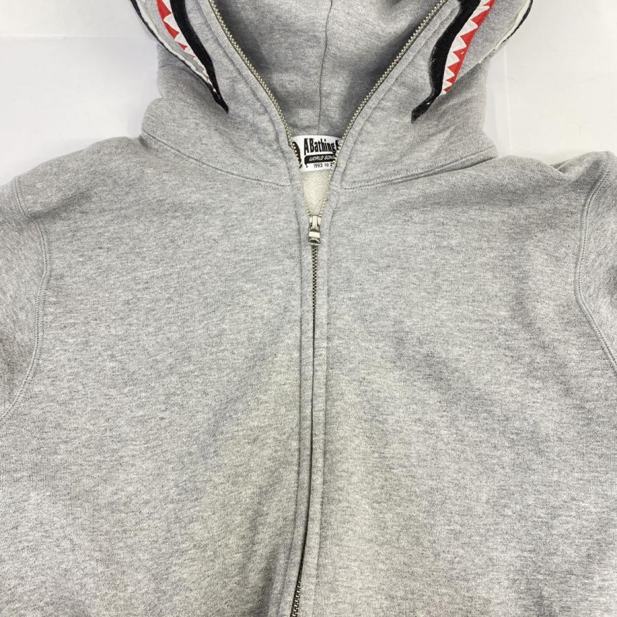 A BATHING APE アベイシングエイプ シャークフルジップフーディ 