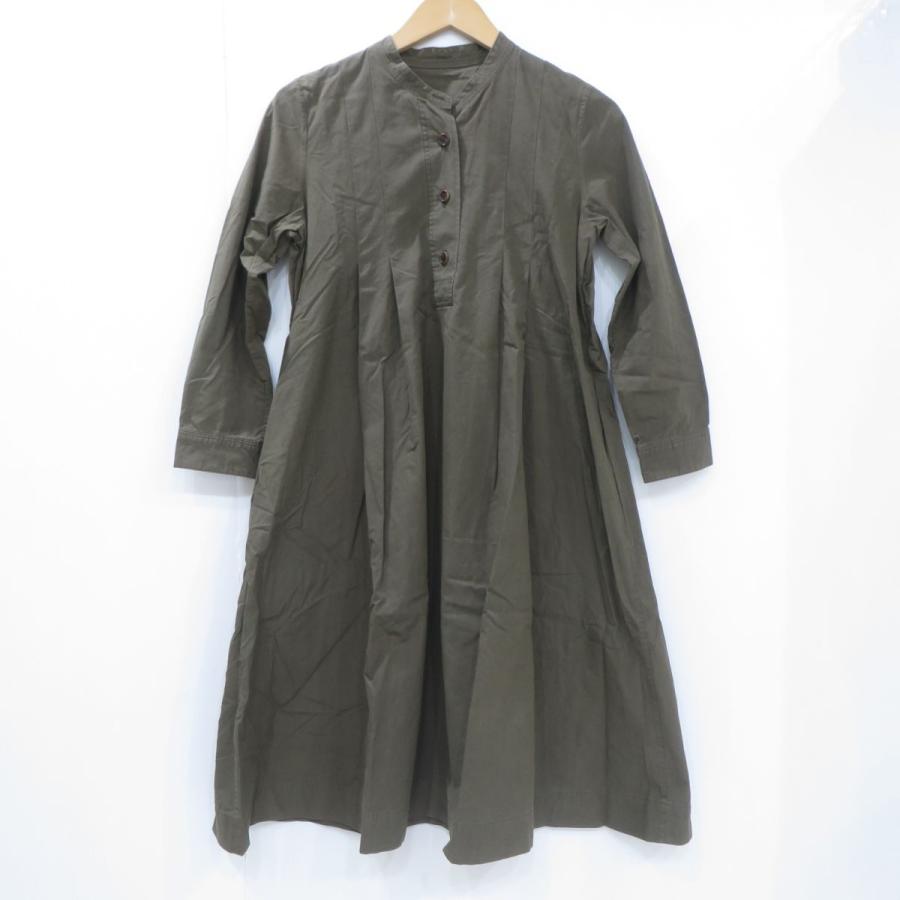 MARGARET HOWELL. マーガレットハウエル STIFF COTTON POPLIN 長袖
