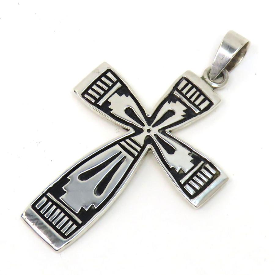 Navajo（ナバホ）Steven.J.Begay クロス ペンダントトップ