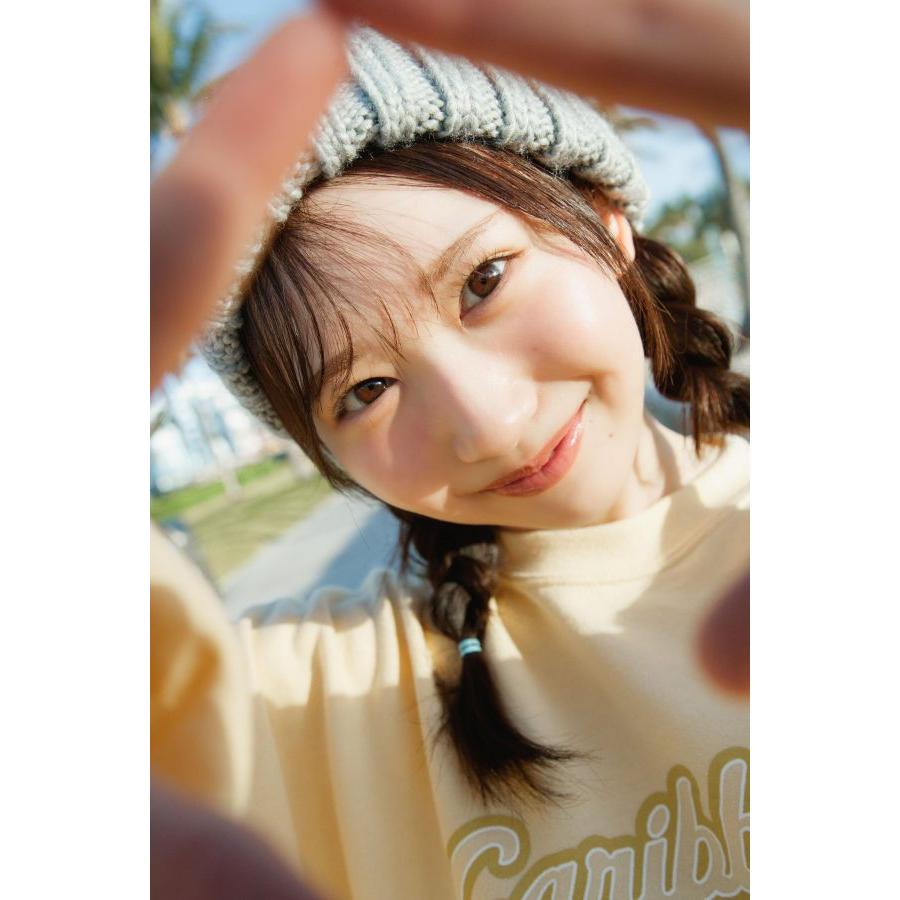 紀伊國屋書店限定カバー版】日向坂46 藤嶌果歩 1st写真集『果実の歩幅