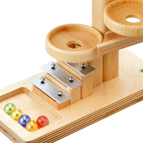 BECK 木のおもちゃ ベック社 CHRISTOF BECK トレイクーゲルタワー 2歳