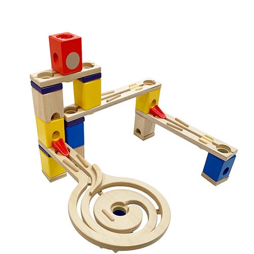 ボーネルンド（Bornelund） クアドリラ ベーシックセット 4歳 木の