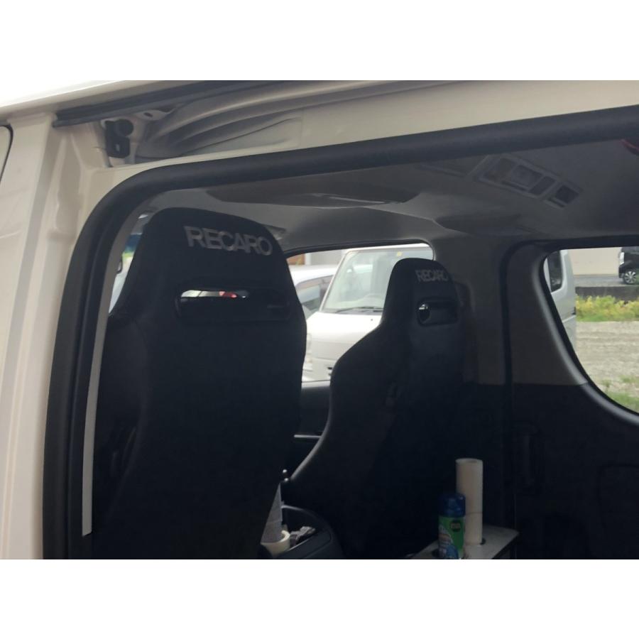 200系ハイエース　左右セット　レール付　4型標準軽油SGLにて使用　レカロ RECARO SR3 張替え　バックロゴ付き　静岡西部　条件付送料無料 200系ハイエース 左右セット レール付 4型標準軽油SGLにて使用 レカロ