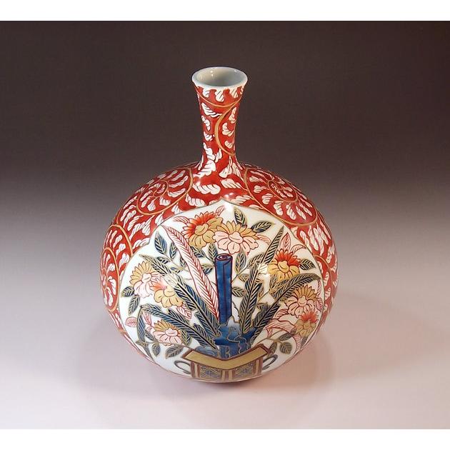 古伊万里様式染錦金彩唐草割花籠図花瓶｜有田焼 陶芸作家　藤井錦彩作_1