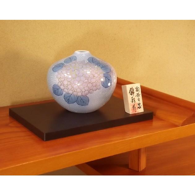 染錦金彩釉裏紅紫陽花絵花瓶｜有田焼 【乳白】 陶芸作家　藤井錦彩作
