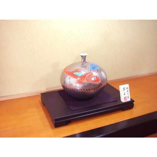 有田焼 プラチナ彩流水鯉絵花瓶｜陶芸作家　藤井錦彩 作_3