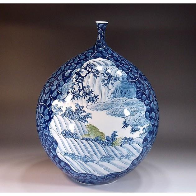 有田焼 染付唐草鯉鹿猿景図花瓶｜陶芸作家　藤井錦彩 作