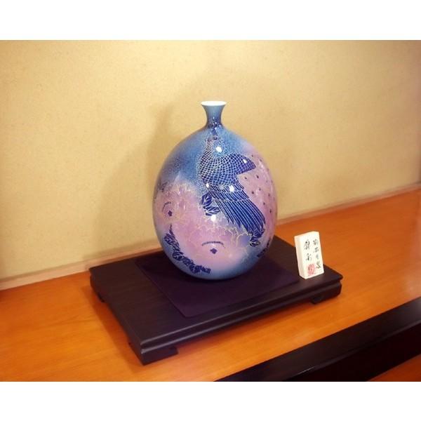 有田焼 金彩釉裏紅孔雀牡丹絵花瓶｜陶芸作家 藤井錦彩 作 : 有田焼 