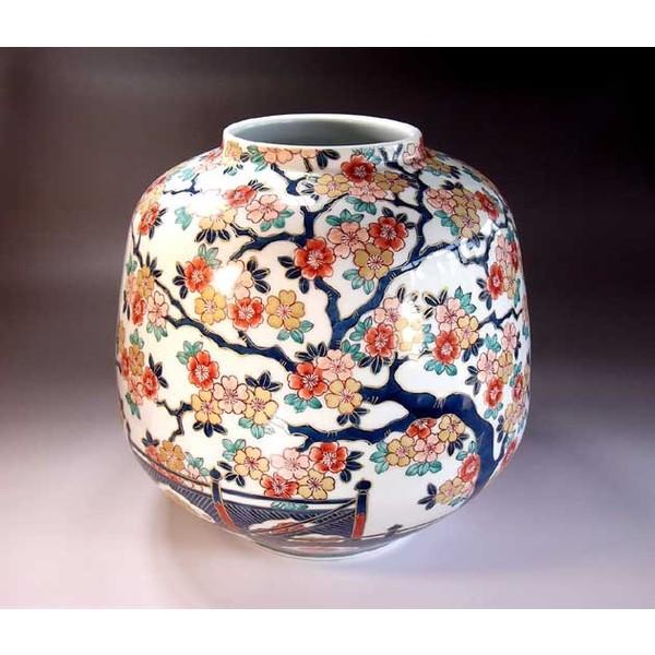 有田焼 古伊万里様式金彩元禄美人花見景図花瓶｜陶芸作家 藤井錦彩 作