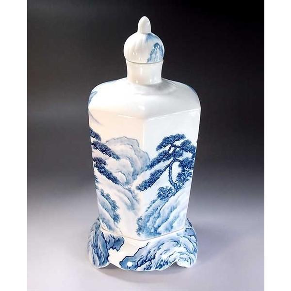 有田焼 染付山水画飾り六角壺｜陶芸作家 藤井錦彩 作 : 有田焼 藤井錦