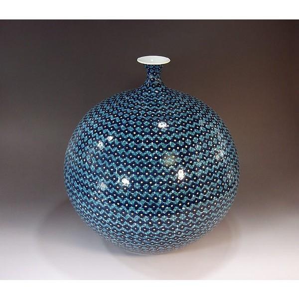 有田焼 色鍋島様式小梅文様花瓶｜陶芸作家 藤井錦彩 作 : 有田焼 藤井