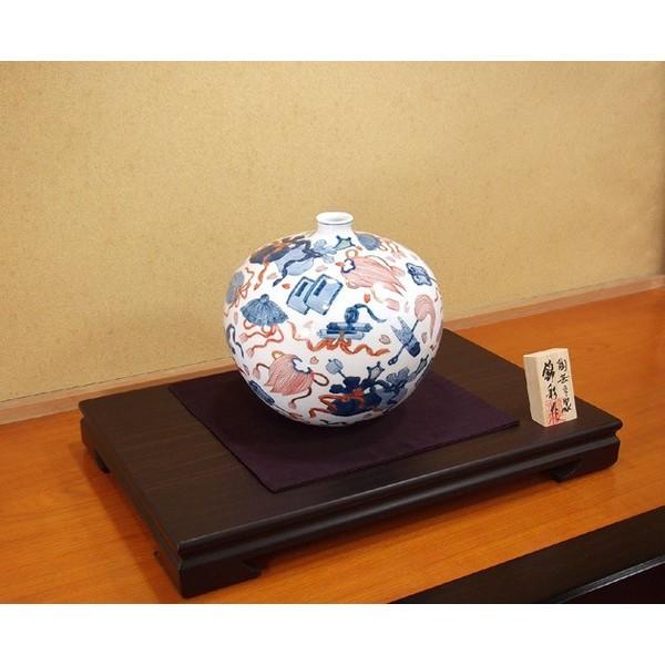 有田焼 色鍋島様式金彩吉祥宝尽くし文様花瓶｜陶芸作家 藤井錦彩 作