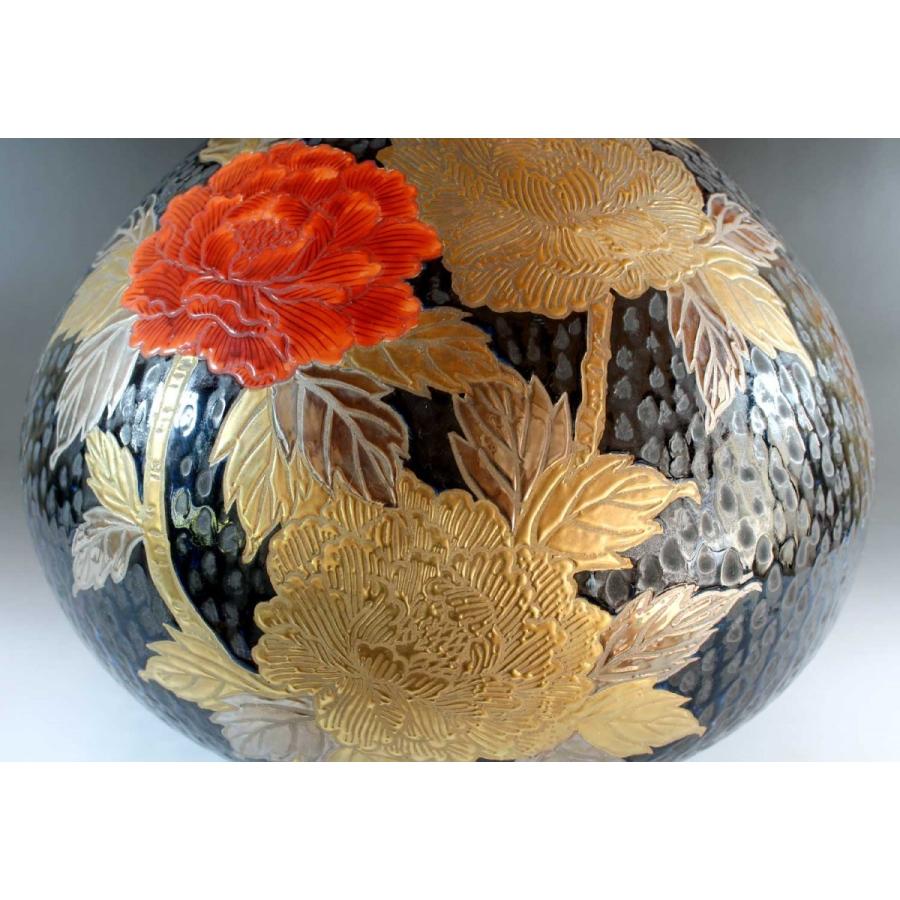 鉄釉金プラチナ彩牡丹絵飾り花瓶｜有田焼 陶芸作家 藤井錦彩作