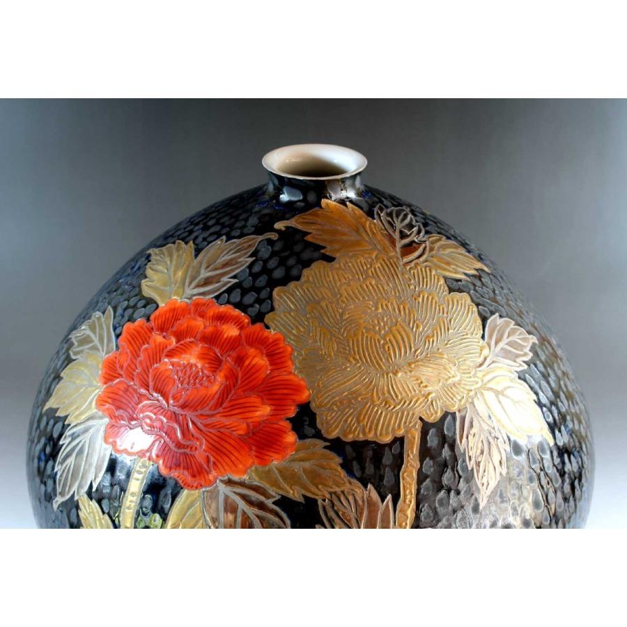 鉄釉金プラチナ彩牡丹絵飾り花瓶｜有田焼 陶芸作家 藤井錦彩作