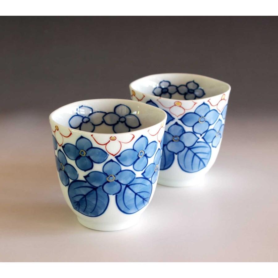 有田焼 陶芸家 藤井錦彩作 染錦金彩紫陽花絵波渕湯呑みペアセット