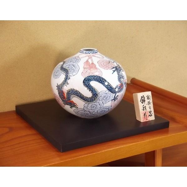 有田焼 古伊万里様式染錦金彩花結び龍絵花瓶｜陶芸作家 藤井錦彩 作