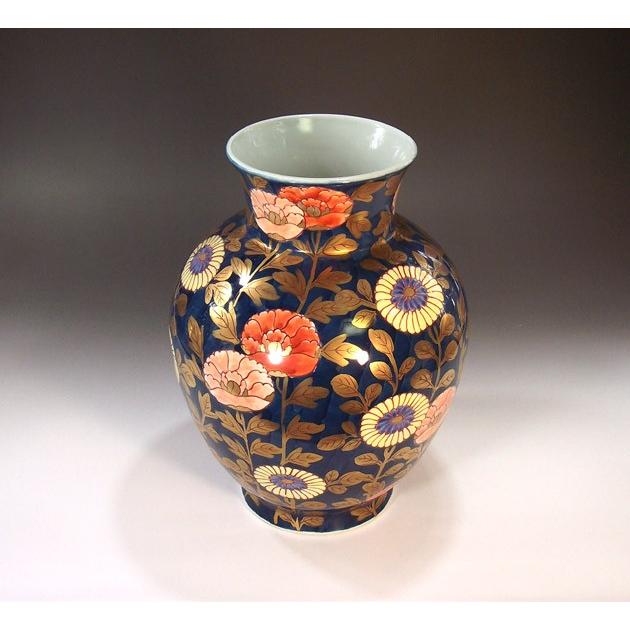 金欄手様式菊牡丹絵花瓶｜有田焼 陶芸作家 藤井錦彩作 : 有田焼 藤井錦