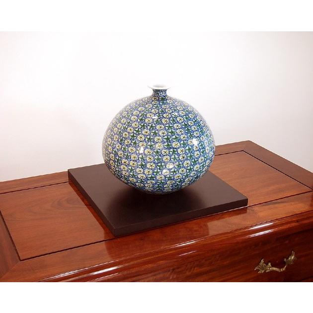 色鍋島様式小花文様花瓶｜有田焼 陶芸作家 藤井錦彩作 : 有田焼 藤井錦