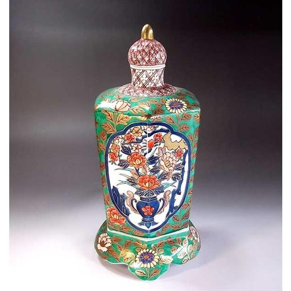 有田焼　古伊万里様式金欄手花篭図飾り六角壺｜陶芸作家　藤井錦彩 作