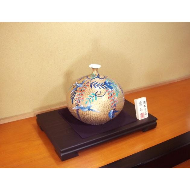 染錦黄金藤燕絵花瓶｜有田焼 陶芸作家 藤井錦彩作 : 有田焼 藤井錦彩窯