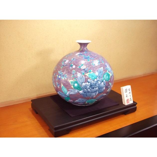 金彩に牡丹と桔梗の花々 装飾陶器の花瓶＆飾皿セット 淡い色彩が美しいです 金彩草花紋 桔梗皿 大 | 和食器通販 有田焼 山忠｜おしゃれでモダンな