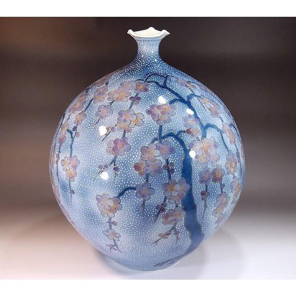 有田焼 金彩釉裏紅枝垂れ梅絵花瓶｜陶芸作家 藤井錦彩 作 : 有田焼