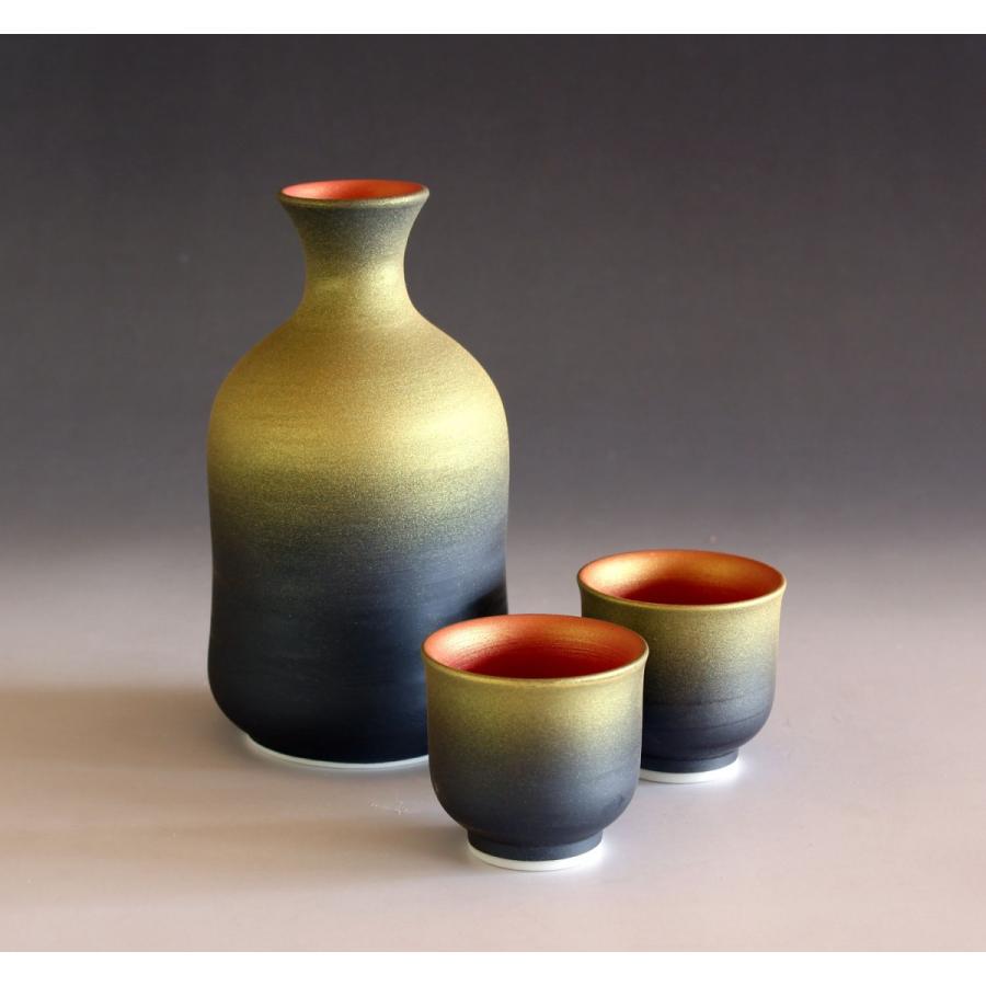 期間限定お値下げ中！！　新品未使用！！　華やかな金彩　有田焼　酒器セット 有田焼 窯変金彩酒器セット｜ぐい呑み・徳利｜陶芸家 藤井錦彩作