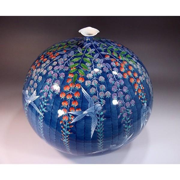 有田焼 色鍋島様式藤燕絵花瓶｜陶芸作家 藤井錦彩 作 : 有田焼 藤井錦