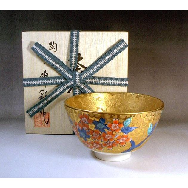 染錦黄金桜絵抹茶茶碗｜有田焼 陶芸作家 藤井錦彩作 : 有田焼 藤井錦彩