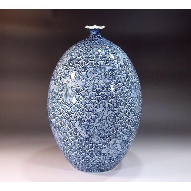 有田焼 染付青海波菖蒲鷺絵花瓶｜陶芸作家　藤井錦彩 作