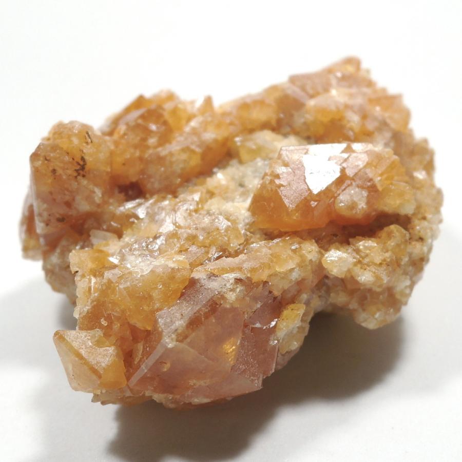 シェーライト 80.48g 灰重石 原石 シーライト 中国産 : 鉱物標本