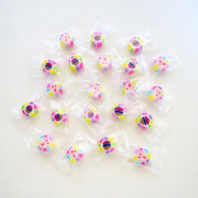 容器入りイースターキャンディ 160粒入り 個別包装 : 飴菓子専門店