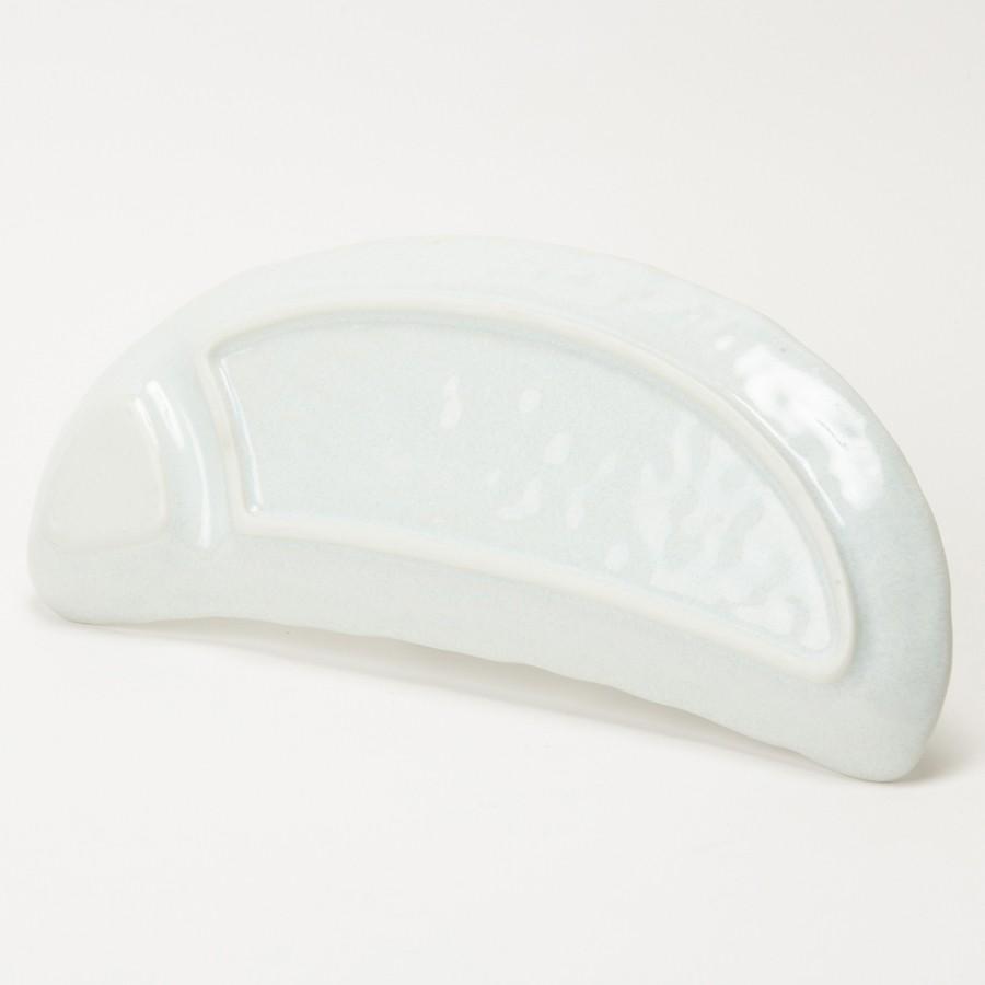 和食器 おしゃれ さんま皿 焼き物皿 一引 仕切付半円長皿（白） 美濃焼 岐阜県 | たたら | 02