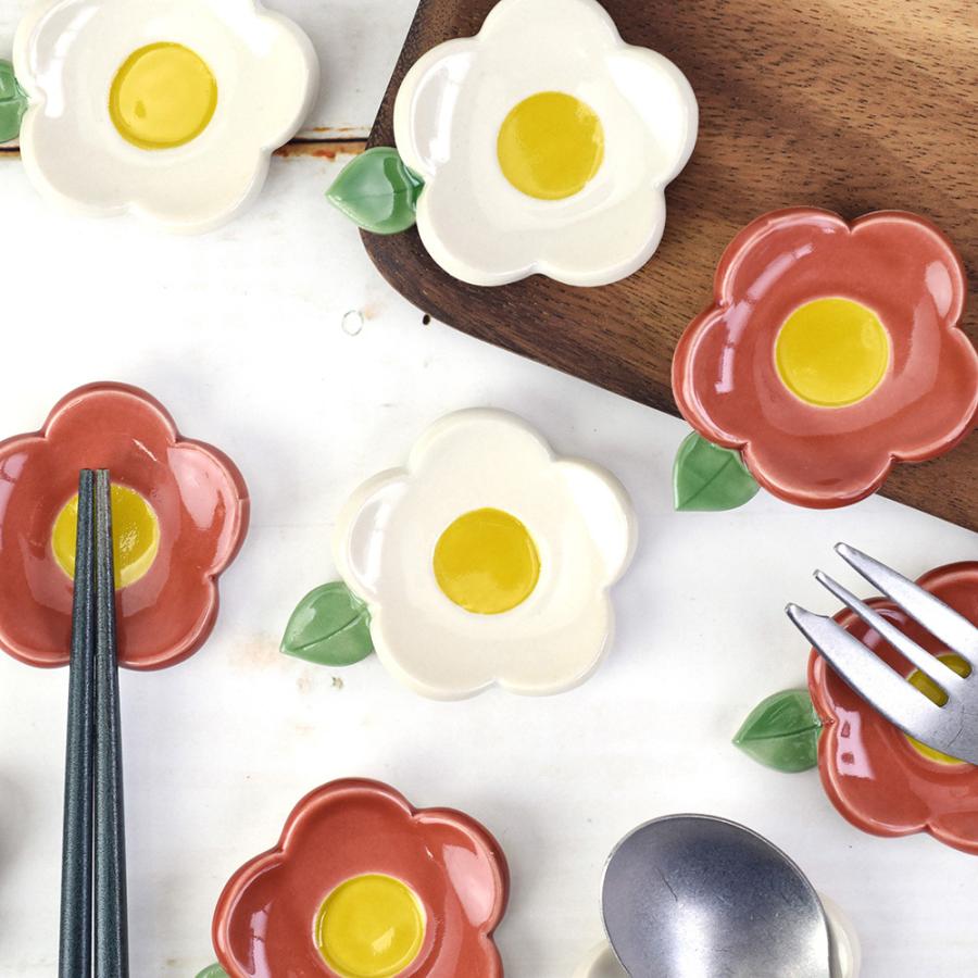 ハンドメイド　陶芸　箸置き 陶の豆皿・箸置き【りんご 白＆エメラルドグリーン】 薬味皿・豆皿