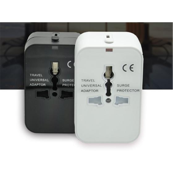 海外変換プラグ  コンセント 旅行用電源プラグ 1USB-Type-Cポート 1USB-Aポート マルチ変換アダプター 旅行充電器 韓国/アメリカイギリスなど国対応 旅行出張用（Yahoo!・KK雑貨）