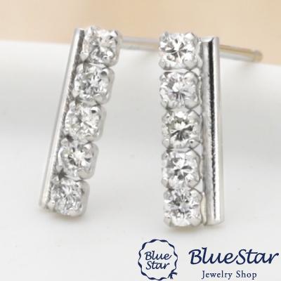 左右5石ずつのダイヤモンドを並べた上品なラインピアス BlueStar 
