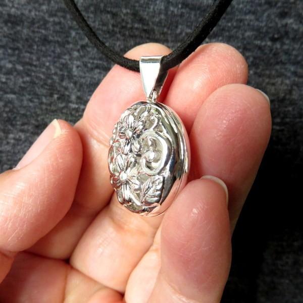 ロケットペンダント 大きめ ロケット シルバー925 SV925 写真