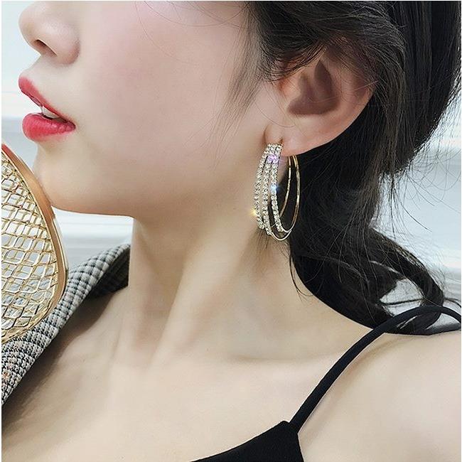 フープピアス リングピアス ラインストーン 大ぶり 華やか ボリューム感 シルバー イエローゴールド パーティ結婚式二次会 キラキラプラネット 通販 Yahoo ショッピング