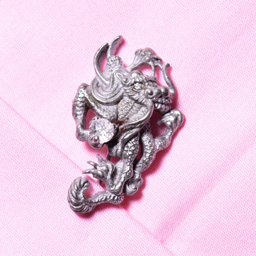 角江千代治】作 玉追龍ピンブローチ シルバー925製 天然ダイヤモンド