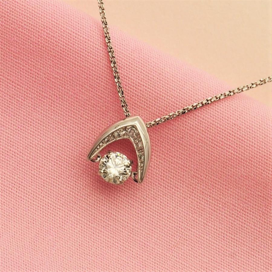 ダンシングストーン  ペンダント  クロスフォー社正規品　ダイヤモンド0.316カラット　 18金ホワイトゴールドネックレス　 |  | 08