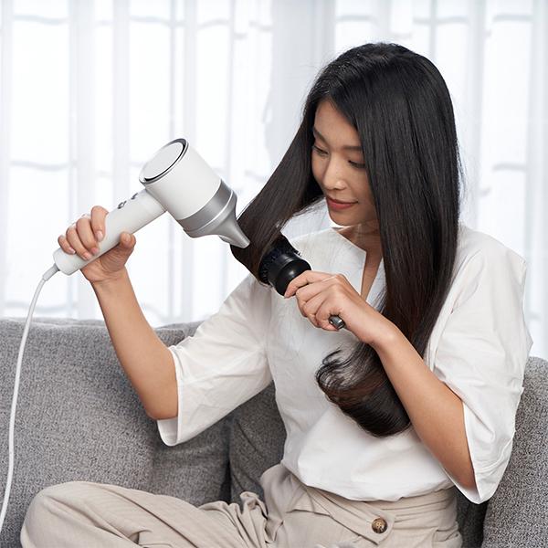 Zuvi Halo Hair Dryer HS100 光ヘアケアドライヤー 最大10%クーポン】Zuvi Halo 光ヘアケアドライヤー HS100 美髪 速乾