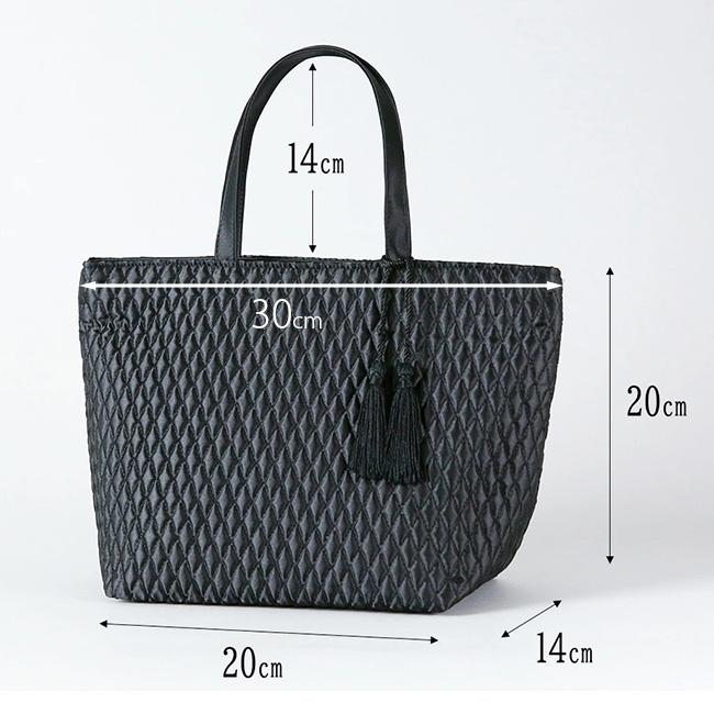 IWASA タッセル付きキルティング手提げ Mサイズ(フォーマル 手提げ