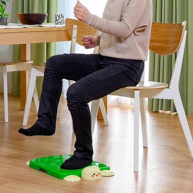 けんこうパートナー いっしょにのうとれ足踏みかめさん 脳トレ 足踏み トレーニング器具 トレーニング 座ったまま Ke279 キレイスポット 通販 Yahoo ショッピング