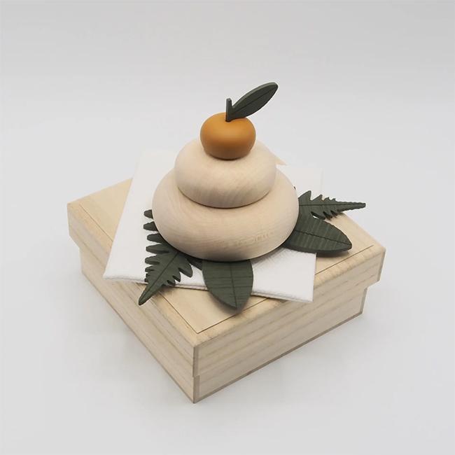 きのいい鏡餅 桐箱＆金襴敷布付き(鏡餅 木製 飾り 正月飾り 日本製 木